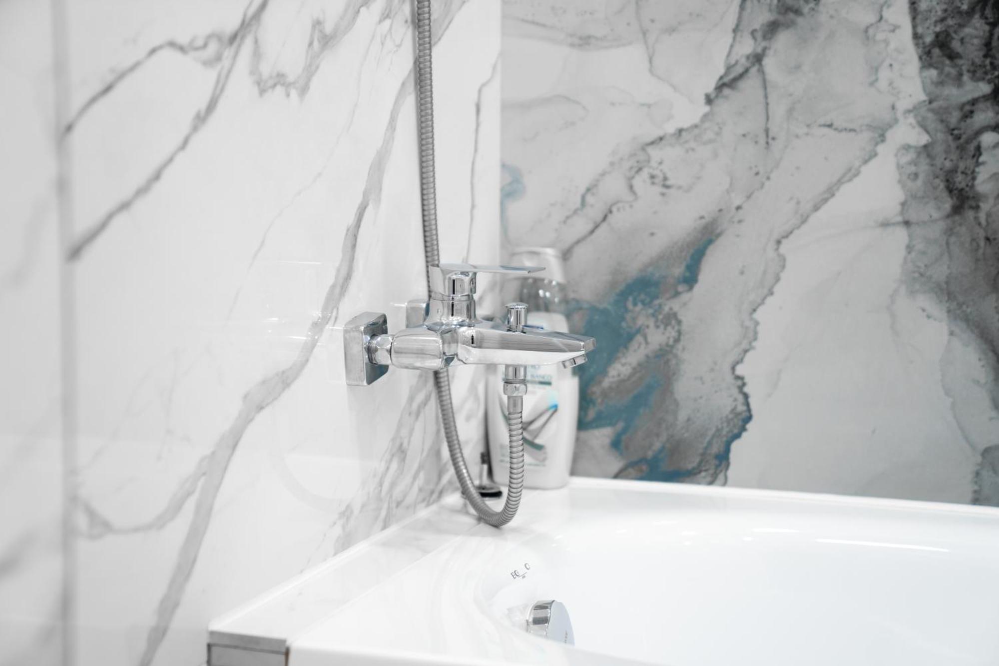 Luxury New Avram Iancu Apartments Кишинёв Экстерьер фото